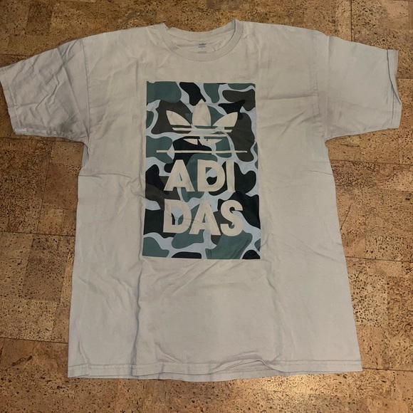 Adidas Camo tee - Picture 1 of 4